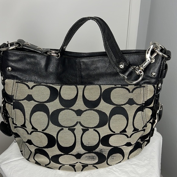Coach black signature shoulder bag purse tote - Picture 5 of 10